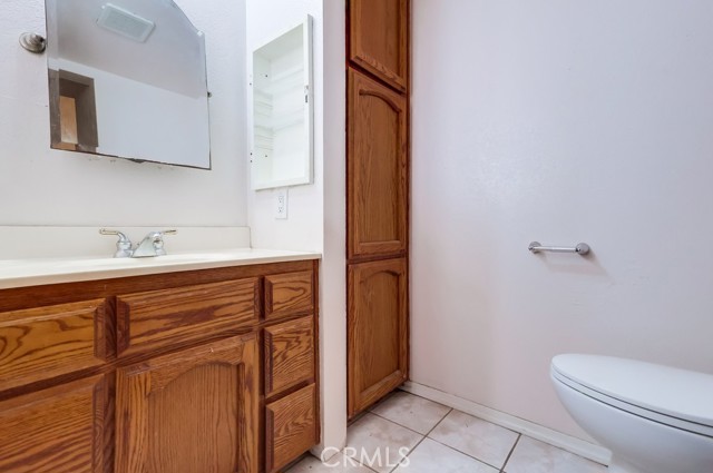 Detail Gallery Image 34 of 64 For 10842 Leffingwell Rd, Norwalk,  CA 90650 - 3 Beds | 3 Baths