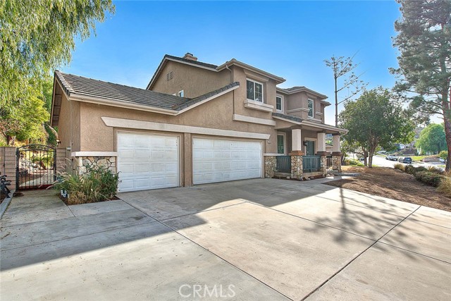 Detail Gallery Image 2 of 60 For 745 via Blairo, Corona,  CA 92879 - 4 Beds | 2/1 Baths