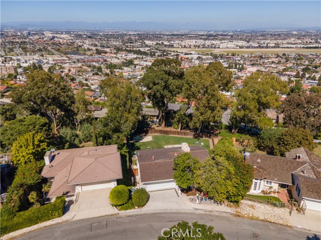 4329 Via Azalea, Palos Verdes Estates, California 90274, 4 Bedrooms Bedrooms, ,2 BathroomsBathrooms,Residential,Sold,Via Azalea,PV22058613