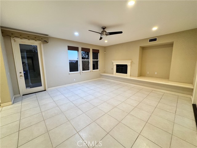 Detail Gallery Image 10 of 22 For 2946 Muir Trail Dr, Fullerton,  CA 92833 - 4 Beds | 3/1 Baths