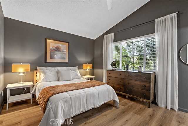 27781 Spring Meadow Court, Menifee CA: https://media.crmls.org/medias/01b42686-fbba-4824-b20e-a4dc87d779dd.jpg