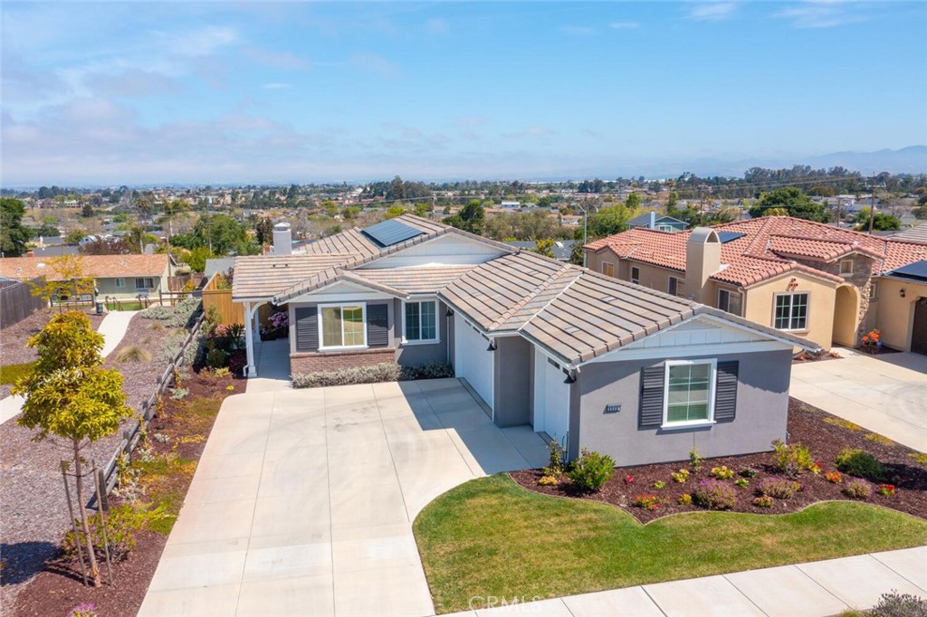 1173 Grand Meadow Santa Maria, California 1173 Grand Meadow