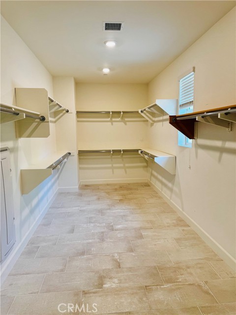 2034 Rembrandt, Santa Ana CA: https://media.crmls.org/medias/01b5450f-9312-4794-bc5b-39daa37f29a9.jpg