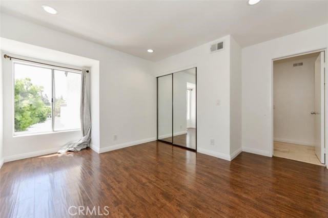 Detail Gallery Image 31 of 36 For 143 Stanford Ct #36,  Irvine,  CA 92612 - 2 Beds | 2/1 Baths