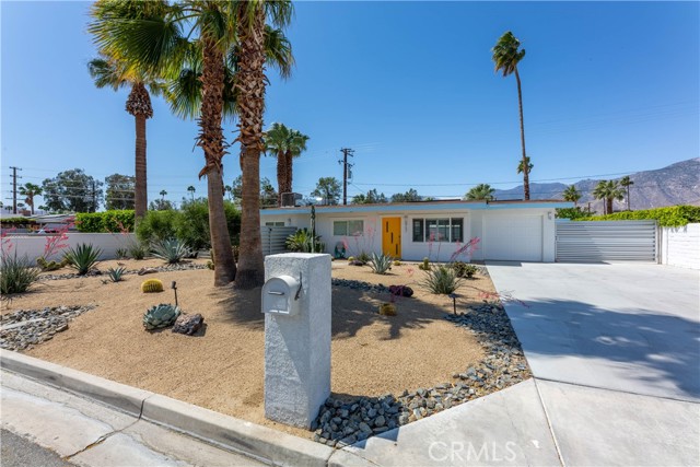 Detail Gallery Image 9 of 59 For 957 S Paseo Dorotea, Palm Springs,  CA 92264 - 3 Beds | 3 Baths