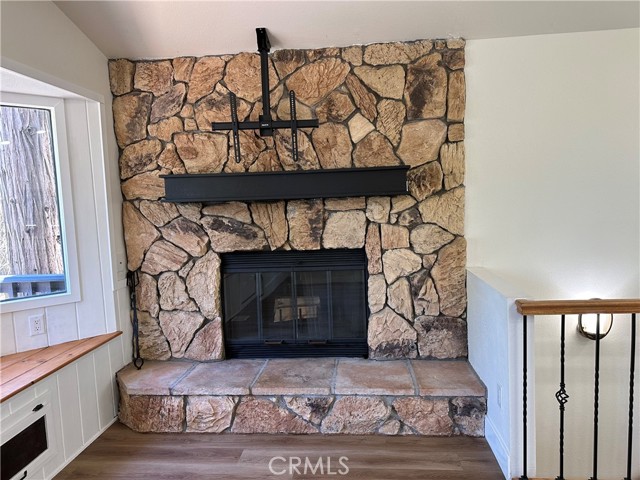 Detail Gallery Image 10 of 28 For 25094 Valle Dr, Crestline,  CA 92325 - 2 Beds | 1 Baths