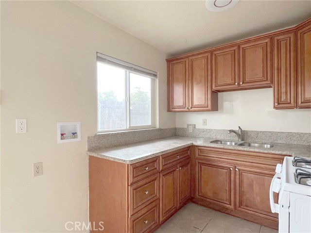 284 N Palm Avenue, Upland CA: https://media.crmls.org/medias/01b73d62-6fac-4ae6-ac59-945e33d22e7d.jpg