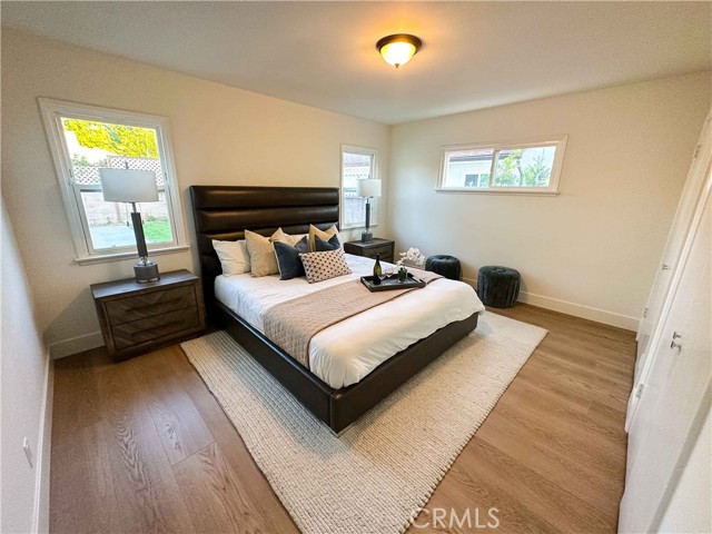 5900 Alcove Avenue, Valley Village, California 91607, 3 Bedrooms Bedrooms, ,1 BathroomBathrooms,Single Family Residence,For Sale,Alcove,SR23182537