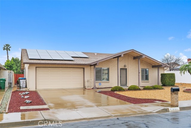 Detail Gallery Image 3 of 39 For 27927 Foxfire, Menifee,  CA 92586 - 2 Beds | 2 Baths