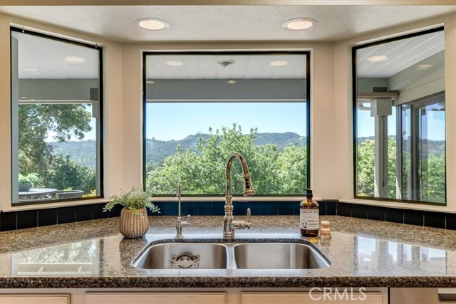Detail Gallery Image 20 of 62 For 12405 Santa Ana, Atascadero,  CA 93422 - 4 Beds | 3/1 Baths