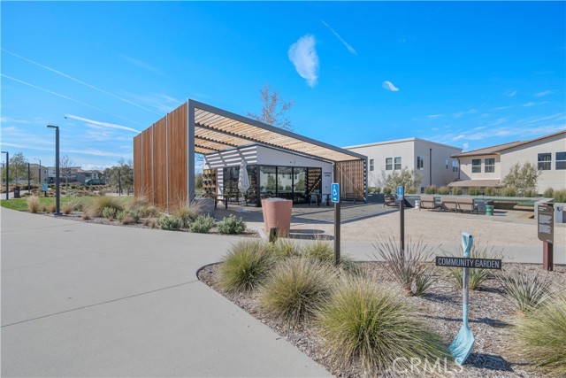 Detail Gallery Image 67 of 71 For 26799 Keystone Loop, Valencia,  CA 91381 - 3 Beds | 3 Baths