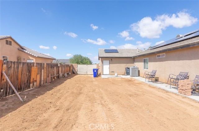 Detail Gallery Image 28 of 35 For 14193 Fresian, Apple Valley,  CA 92307 - 4 Beds | 3 Baths