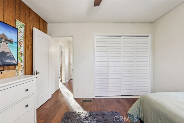 Image 23 of 42 For 3845 Hollypark