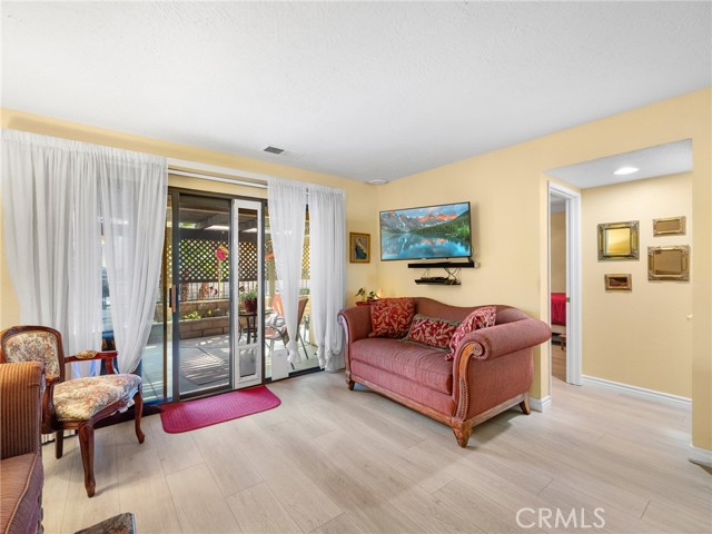 Detail Gallery Image 31 of 53 For 19103 Frances, Apple Valley,  CA 92308 - 2 Beds | 2 Baths