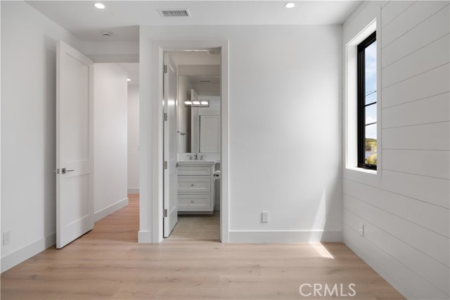 1212 Magnolia Avenue, Manhattan Beach, California 90266, 5 Bedrooms Bedrooms, 0 ,5 BathroomsBathrooms,Residential,For Sale,Magnolia,0,SB26127683