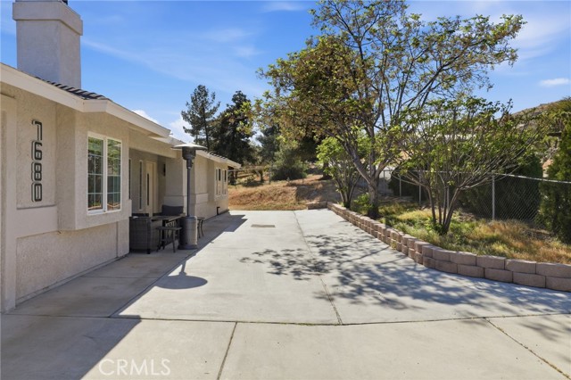 Detail Gallery Image 2 of 23 For 7680 Rockaway Ave, Yucca Valley,  CA 92284 - 3 Beds | 2 Baths