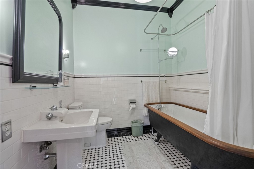 MLS #IV25222245 image #29