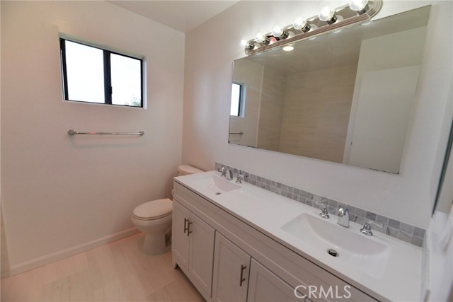 Detail Gallery Image 13 of 19 For 103 El Oriente #3,  San Clemente,  CA 92672 - 2 Beds | 1/1 Baths