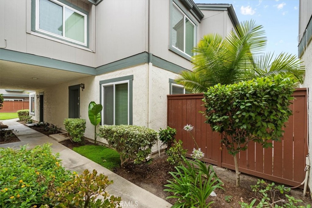 1120 Cleghorn Drive #C