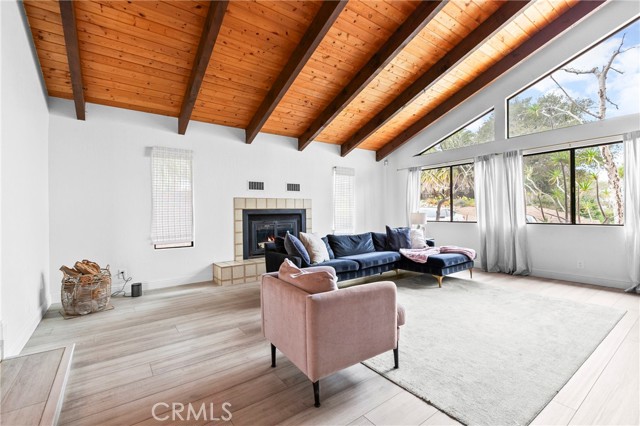 Detail Gallery Image 4 of 40 For 1041 Ritchie Rd #B,  Grover Beach,  CA 93433 - 3 Beds | 3/1 Baths