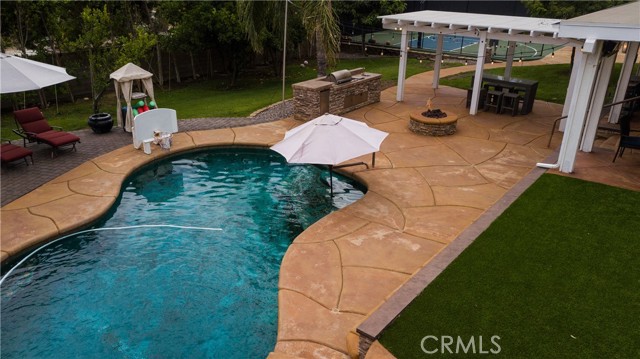 Detail Gallery Image 33 of 51 For 12969 Banyan St, Rancho Cucamonga,  CA 91739 - 5 Beds | 3/1 Baths