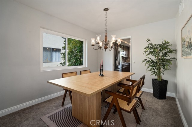 23761 Singapore Street, Mission Viejo CA: https://media.crmls.org/medias/01c07618-d81d-488c-8a78-2ad2b0b37523.jpg