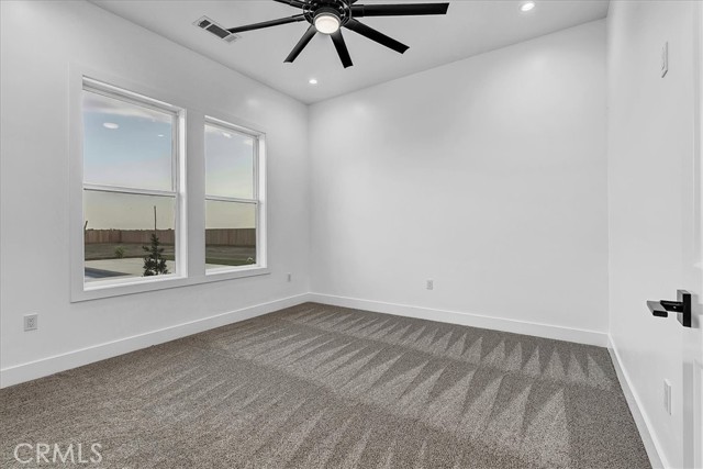 605 S Anderson Road, Exeter CA: https://media.crmls.org/medias/01c1788f-8a07-4ef8-91c6-16c04bbfa3f3.jpg