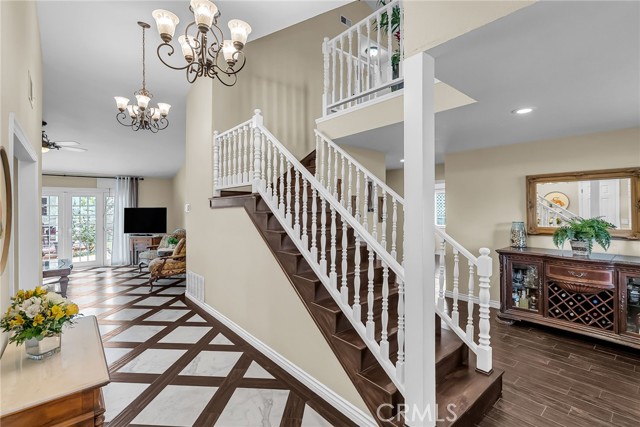 Detail Gallery Image 15 of 38 For 1351 Dr. Kirkwood, Corona,  CA 92882 - 4 Beds | 3 Baths