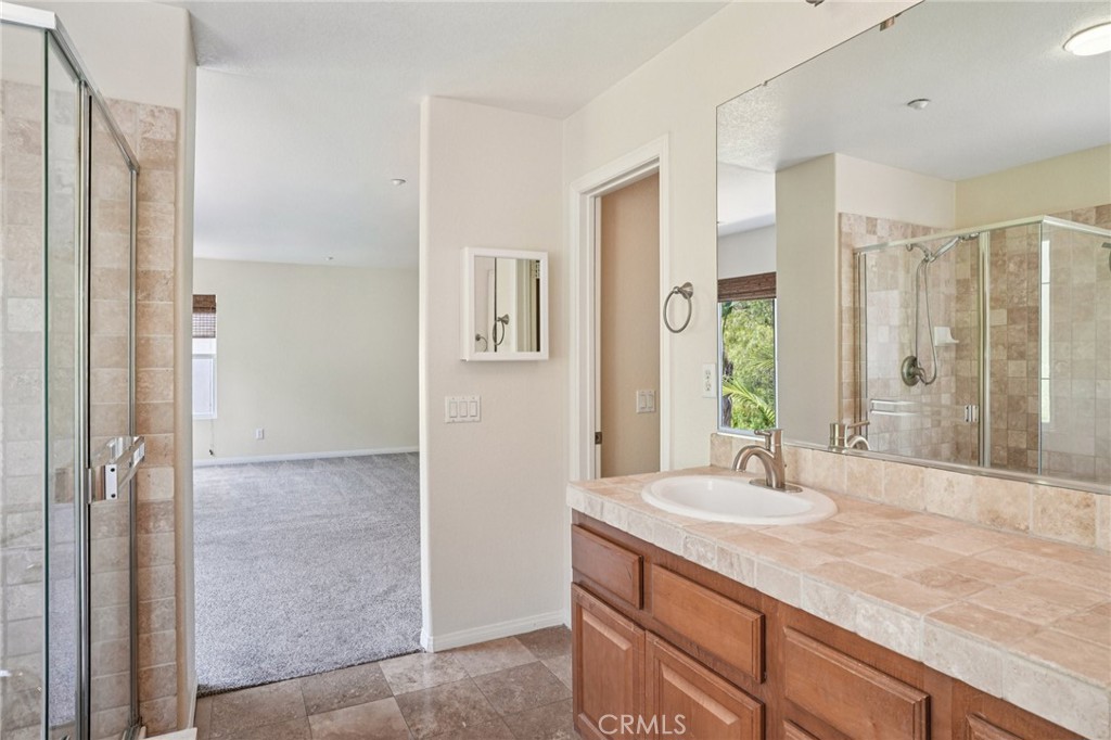 MLS #OC25182457 img 18