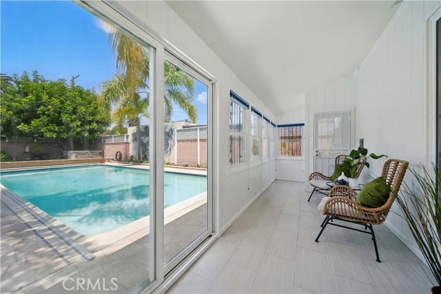 2325 Golden Avenue, Long Beach CA: https://media.crmls.org/medias/01c226b6-5da0-4ad5-bb52-9392f354ceb9.jpg
