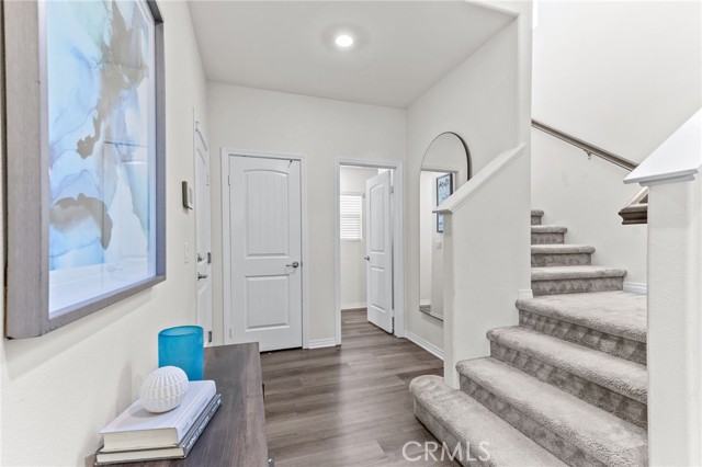 Detail Gallery Image 13 of 43 For 5873 Oatfield Ave, Corona,  CA 92880 - 3 Beds | 2/1 Baths