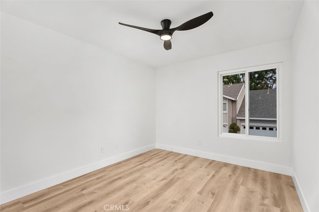 MLS #OC25225891 image #34