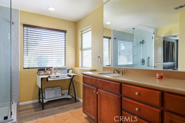 Detail Gallery Image 27 of 43 For 805 Piru Ct, Corona,  CA 92878 - 4 Beds | 2/1 Baths