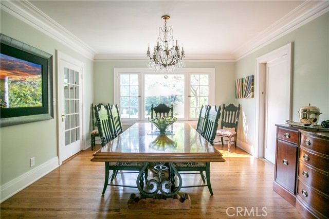 Detail Gallery Image 12 of 26 For 740 Pinehurst Dr, Pasadena,  CA 91106 - 4 Beds | 4/1 Baths
