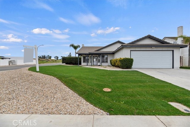 Detail Gallery Image 2 of 40 For 23209 Norrisgrove, Perris,  CA 92570 - 3 Beds | 2 Baths