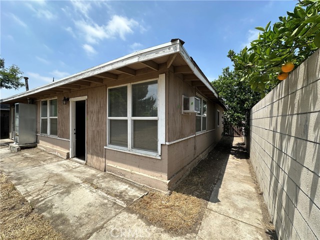 Detail Gallery Image 35 of 39 For 15279 Orchid St, Fontana,  CA 92335 - 2 Beds | 1 Baths