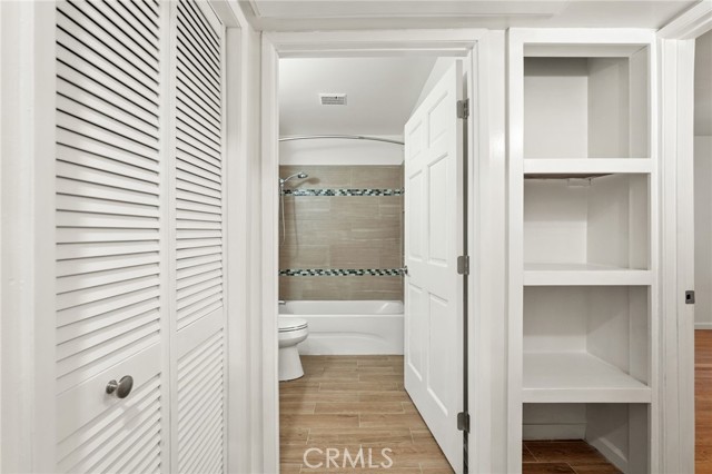 12601 Van Nuys Boulevard, Pacoima CA: https://media.crmls.org/medias/01c73654-15f4-44ab-a94e-208e421fae53.jpg