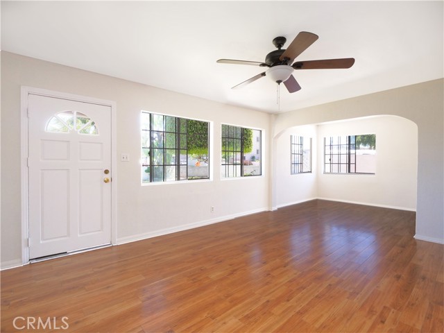 1569 W 218th Street, Torrance CA: https://media.crmls.org/medias/01c73cff-2036-4a9b-ba00-5f8fa46d6ff2.jpg