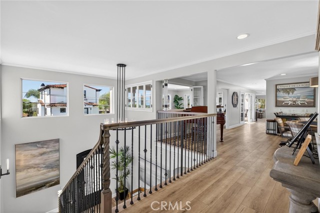 Image 44 of 75 For 1001 4th  