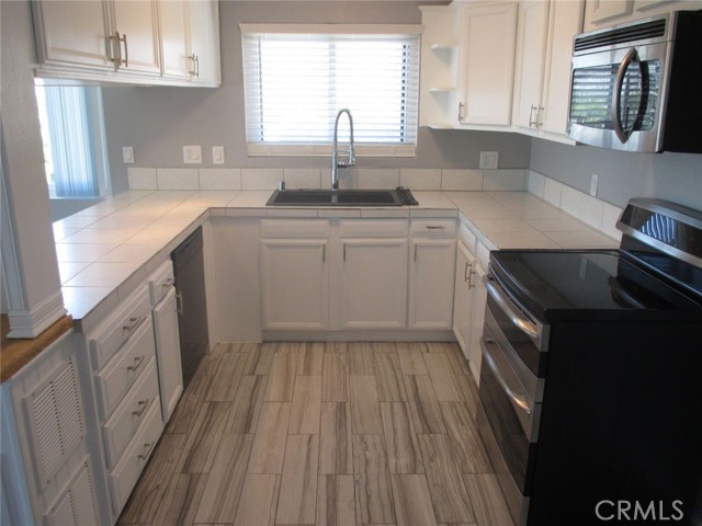 Detail Gallery Image 22 of 53 For 16475 Bailey St, Lake Elsinore,  CA 92530 - 2 Beds | 2 Baths