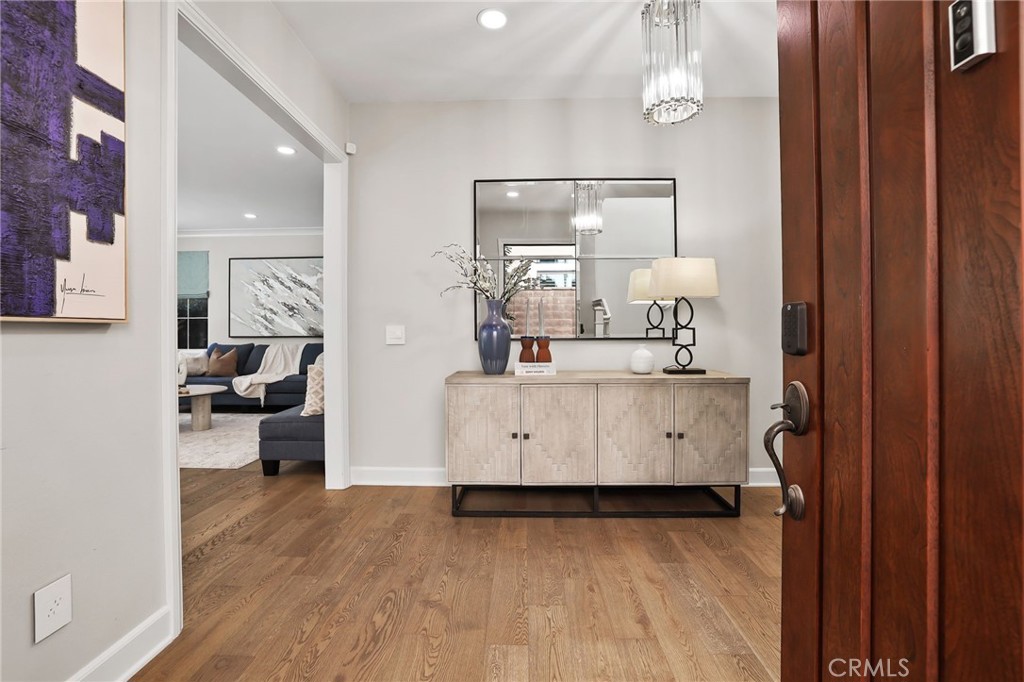 MLS #OC26158756 image #4