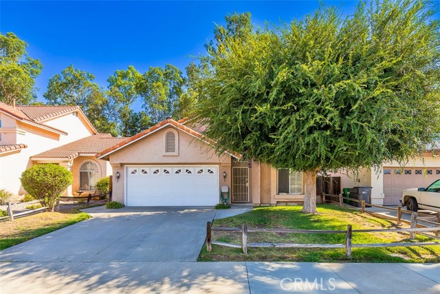 24646 Leafwood Drive, Murrieta CA: https://media.crmls.org/medias/01c8aa3f-a793-4a9d-9eea-42124b2276cc.jpg