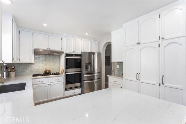 1733 SPRECKELS Lane, Redondo Beach, California 90278, 3 Bedrooms Bedrooms, ,2 BathroomsBathrooms,Residential,Sold,SPRECKELS,OC22109652