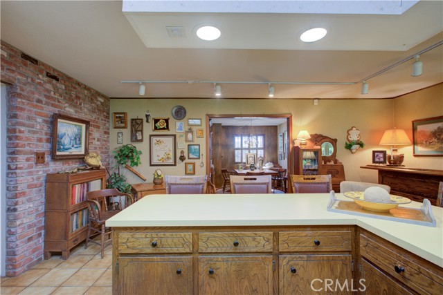 2341 Village Circle Drive, Atwater CA: https://media.crmls.org/medias/01c952c5-4dfc-44fc-8aee-8a1708765760.jpg