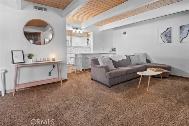 Detail Gallery Image 3 of 30 For 836 E Mountain View Bld, Big Bear City,  CA 92314 - 2 Beds | 2 Baths