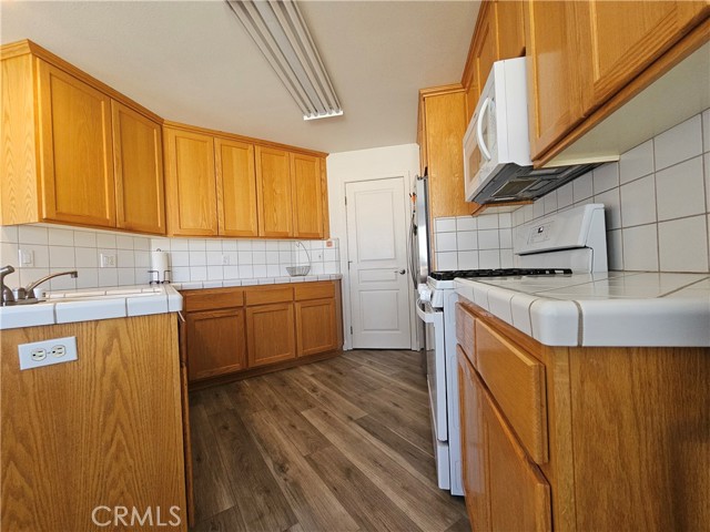 Detail Gallery Image 10 of 48 For 1212 Pacific Bld, Oceano,  CA 93445 - 3 Beds | 2/1 Baths