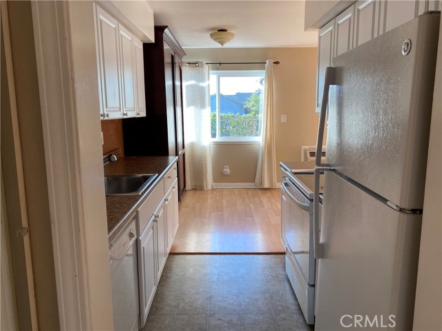 Detail Gallery Image 5 of 18 For 12200 Montecito Rd #B115,  Seal Beach,  CA 90740 - 1 Beds | 1 Baths