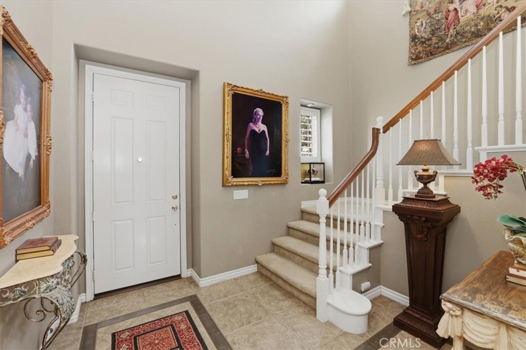 https://media.crmls.org/medias/01cabc8d-8fb9-412a-93a3-2b6fcfbb38ca.jpg?preset=X-Large