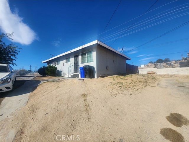 Detail Gallery Image 7 of 14 For 15359 Sixth St St, Victorville,  CA 92395 - – Beds | – Baths