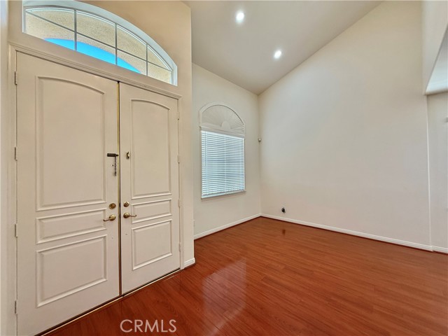 Detail Gallery Image 2 of 29 For 201 N Lincoln, Monterey Park,  CA 91755 - 4 Beds | 4 Baths